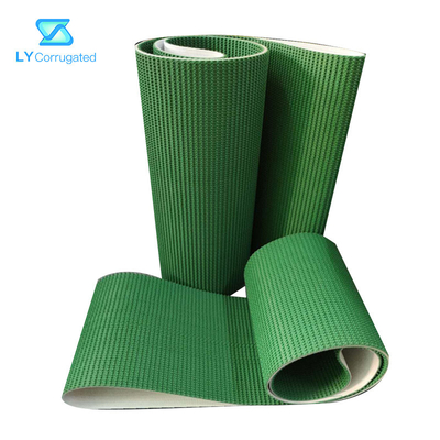 สายพานลำเลียงแบบเอียง PVC สีเขียวกระดาษแข็งลูกฟูกสำหรับตะกร้าตะกร้าอัตโนมัติ